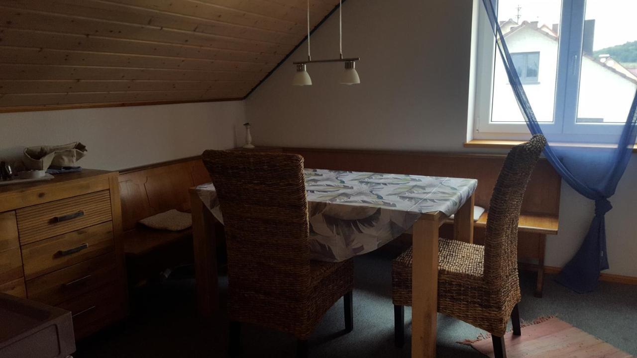 Gemuetliches Mit Wohnkueche Und Balkon *